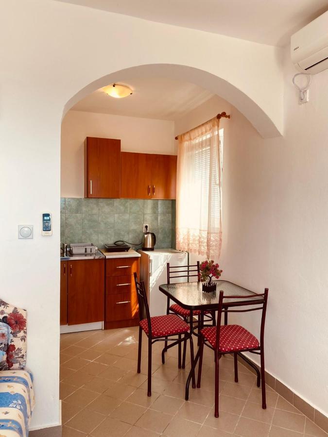 Djonovic Apartments 巴尔 外观 照片